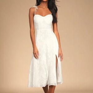 Lulus White Floral Jacquard Tie-Strap
Midi Dress